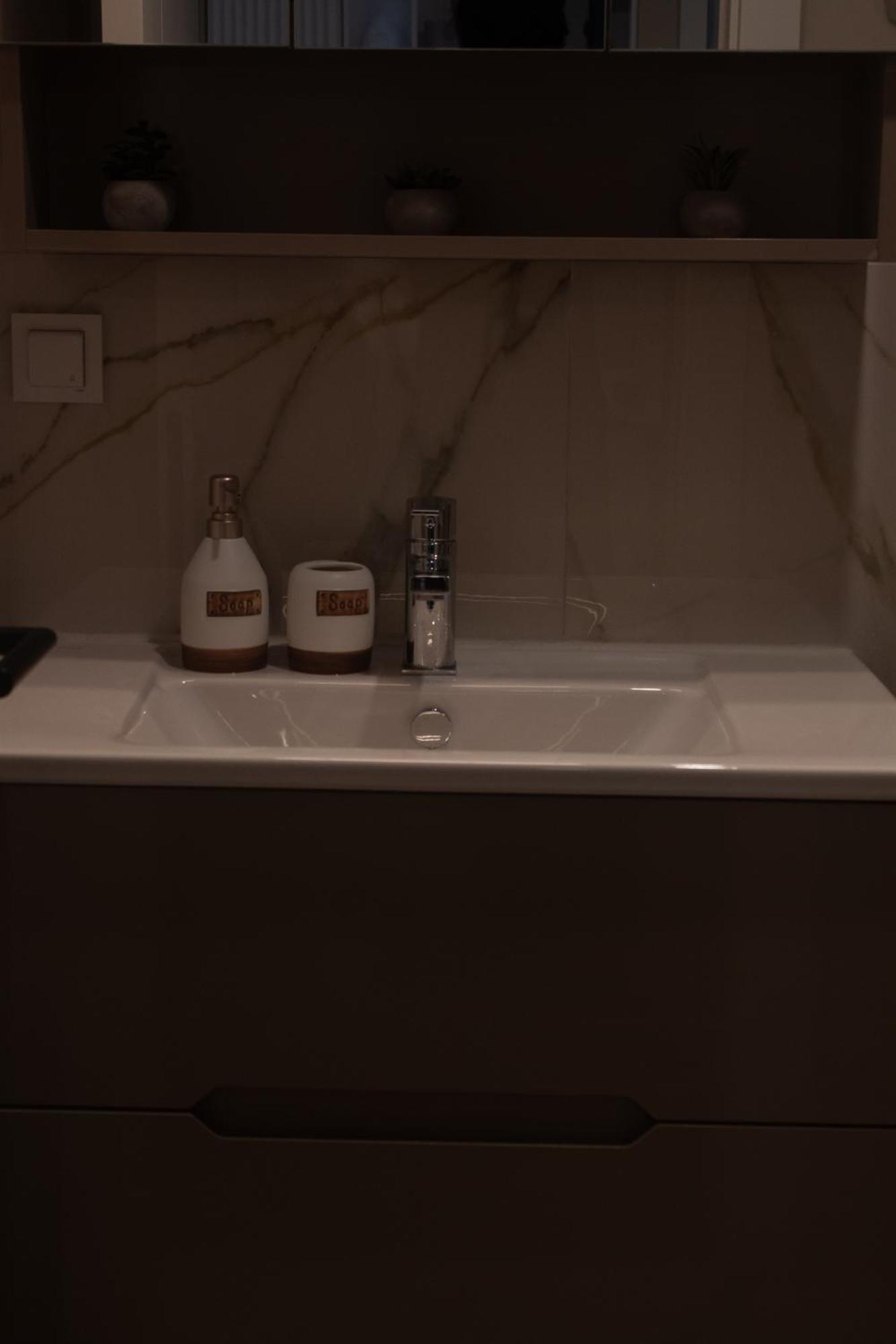Nina Apartment Diamond Limak Skopje Extérieur photo